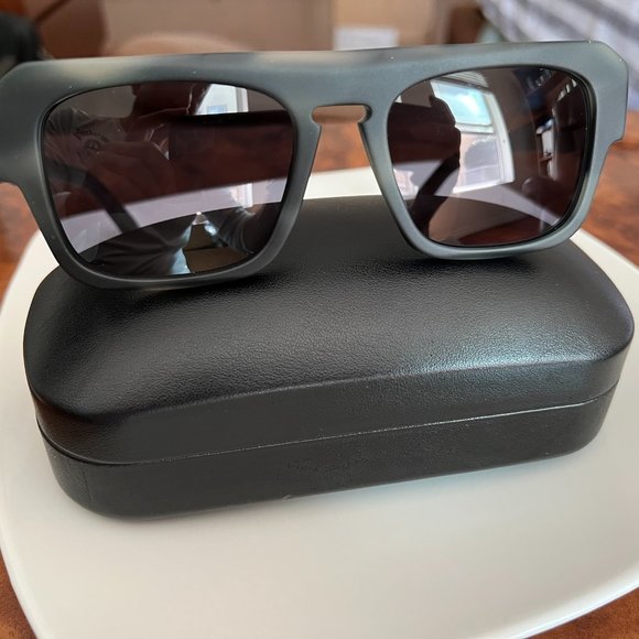 NWT BEATIFUL ITALIAN DESIGNER SUNGLASSES BY ETRO - Matte Grey Havana - Picture 2 of 6